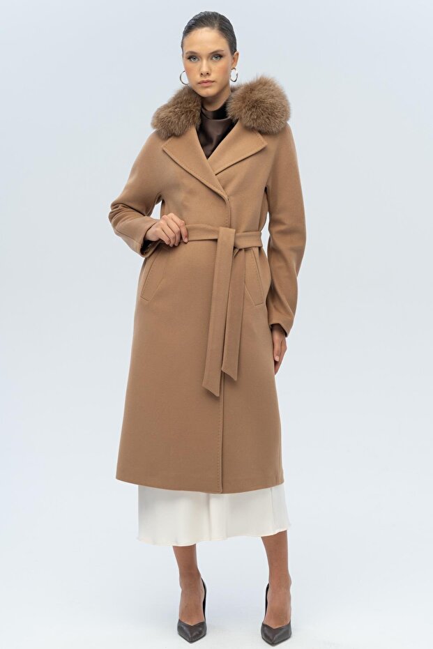 Batwing Sleeve Detachable Fur Punto Stitching Detailed Cashmere Coat Kamel 3120-Tk