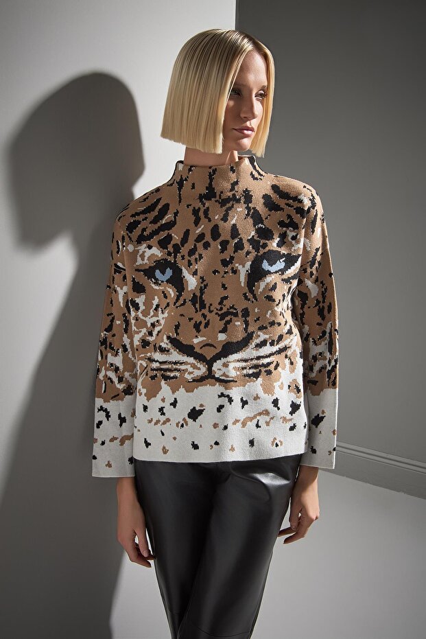 High Neck Lion Patterned Multi Knit Sweater - 3
