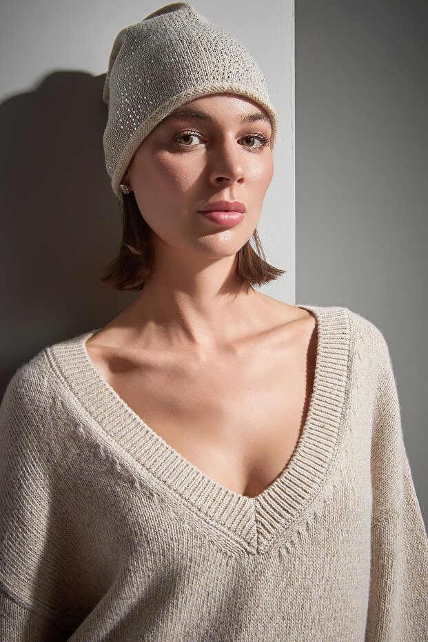 Taş Baskılı Bej Triko Bere - 1