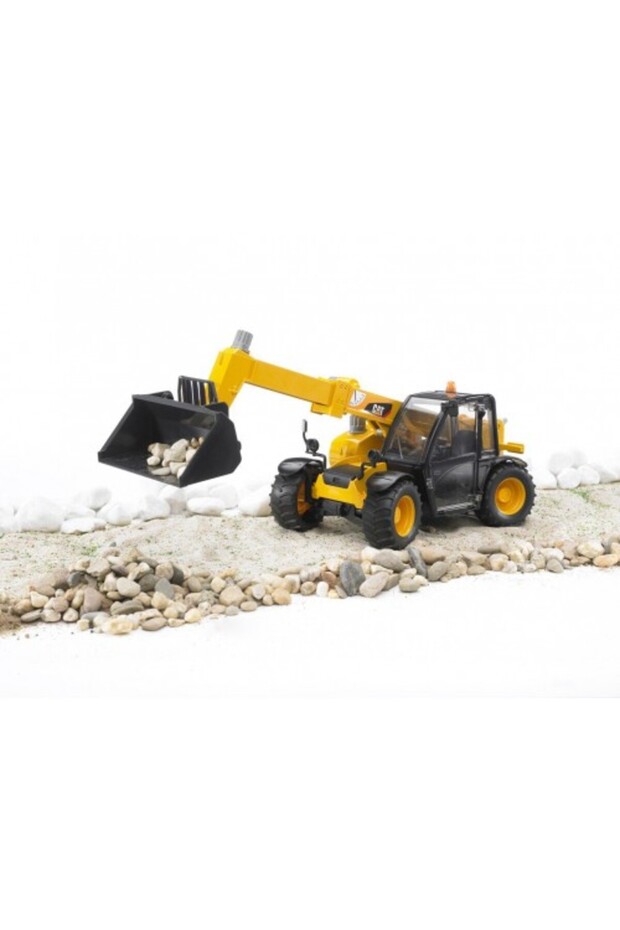 CAT Telescopic Loader - 02141 - 8
