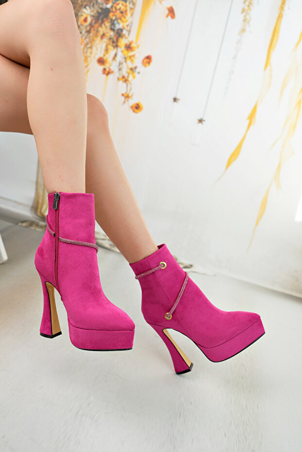 Fuşya Pembe Süet Sivri Burun Taş Detaylı Şık Yüksek Topuk Platform Bot - 5