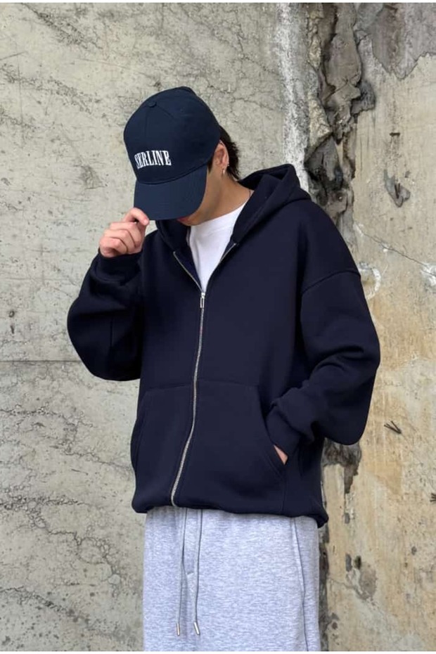 Basic Premium Oversize Zip - 3