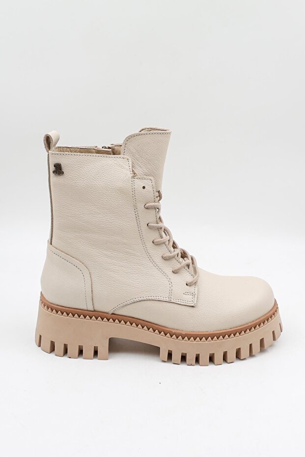 2251811 Kadın Bot - 1