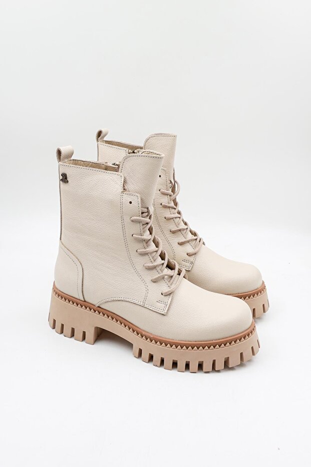 2251811 Kadın Bot - 2