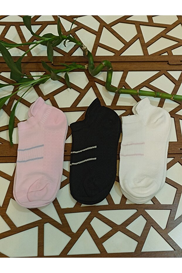 جوارب نسائية فاخرة بدون خياطة منقوشة من الخيزران مكونة من 3 قطع