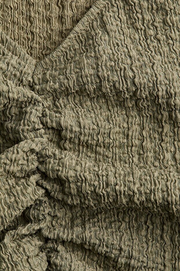 الجزء العلوي منسدل المحكم - 1