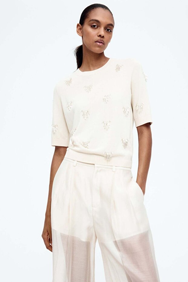 الجزء العلوي مزين بالخرز - 3