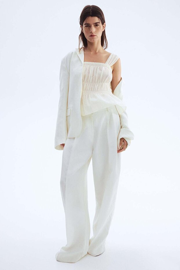 الجزء العلوي من القماش المنسدل - 2