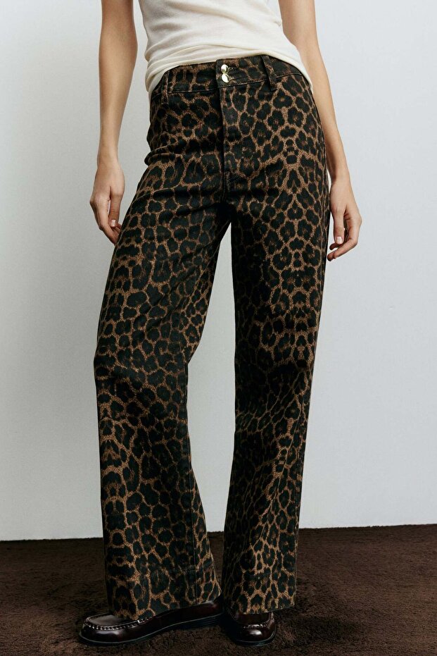 بنطلون جينز واسع وعالي الخصر - 6