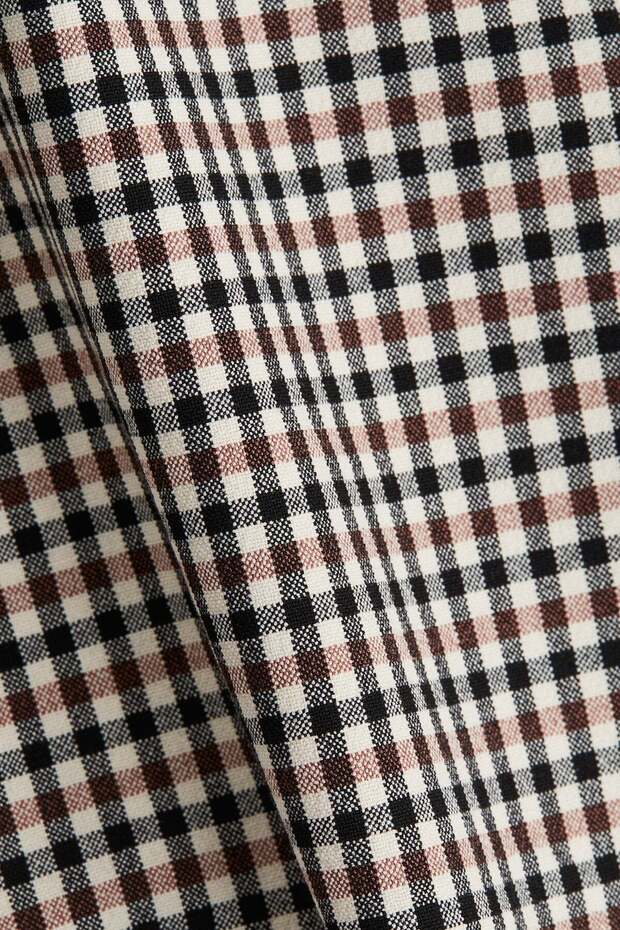 الجزء العلوي ذو الأشرطة - 1