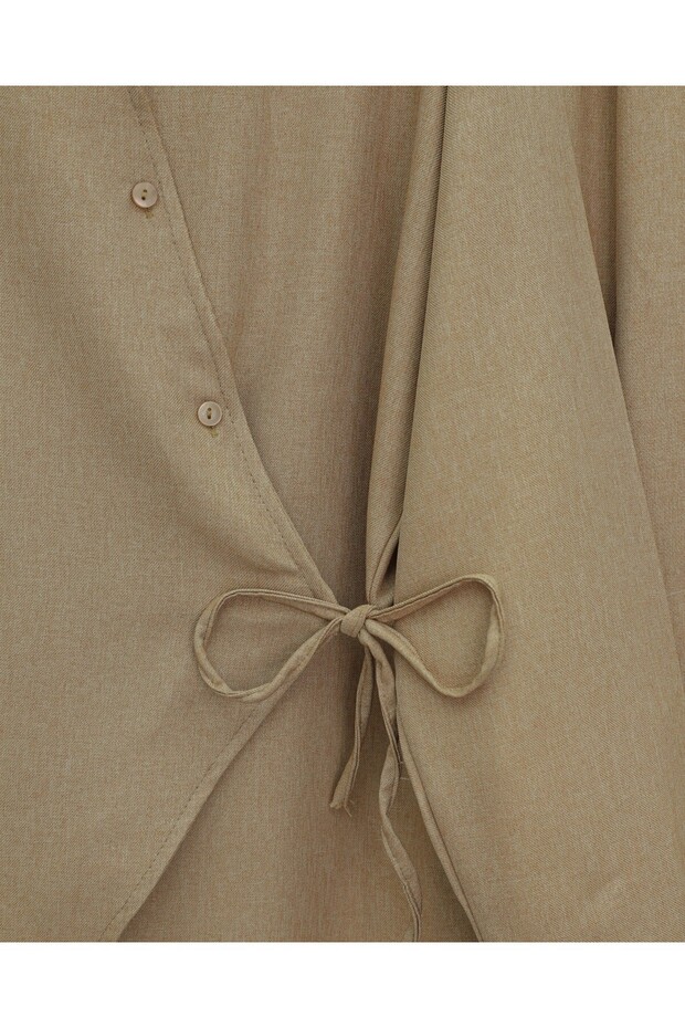 بدلة صوفية بأزرار متقاطعة وربطة جانبية - لون المنك - 6