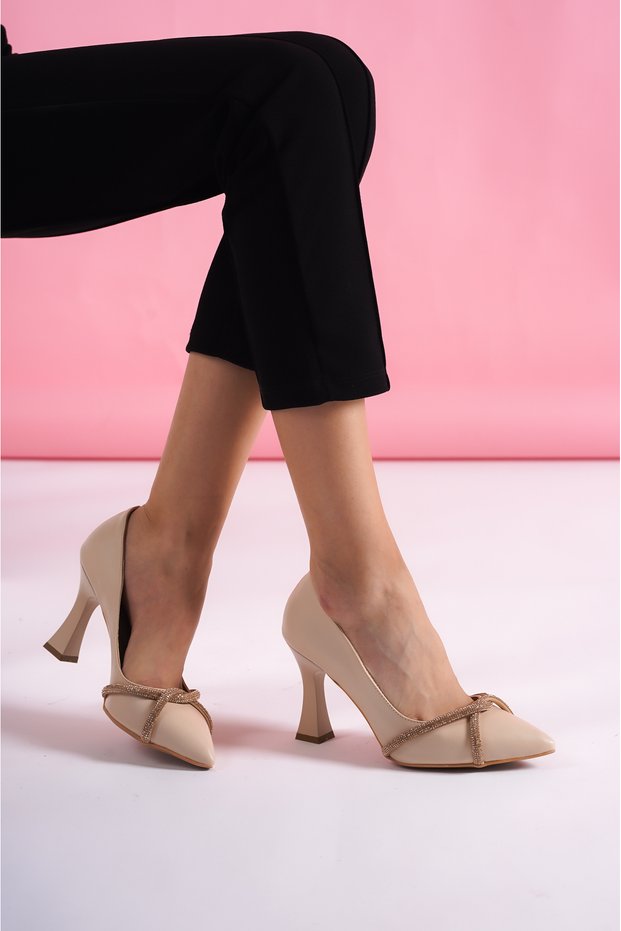 Women's Special Occasion Bow and Stone Embroidered Pointed Toe Heels