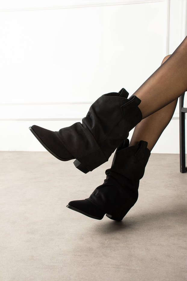 Livinya Women's Cowboy Boots Gusseted Black Suede