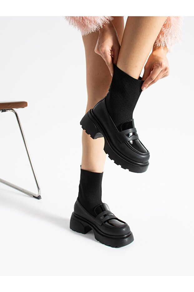 CORSA Siyah Triko Detaylı Kadın Bot - 3