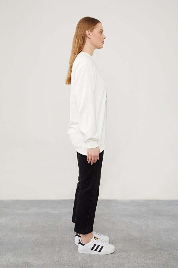 Ekru Pul İşlemeli Baskılı Sweatshirt - 4