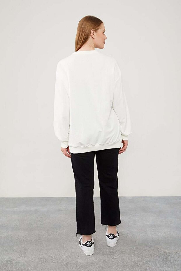 Ekru Pul İşlemeli Baskılı Sweatshirt - 5