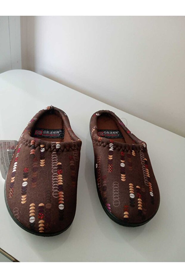 ЖЕНСКИ ПАНТОФИ - 1