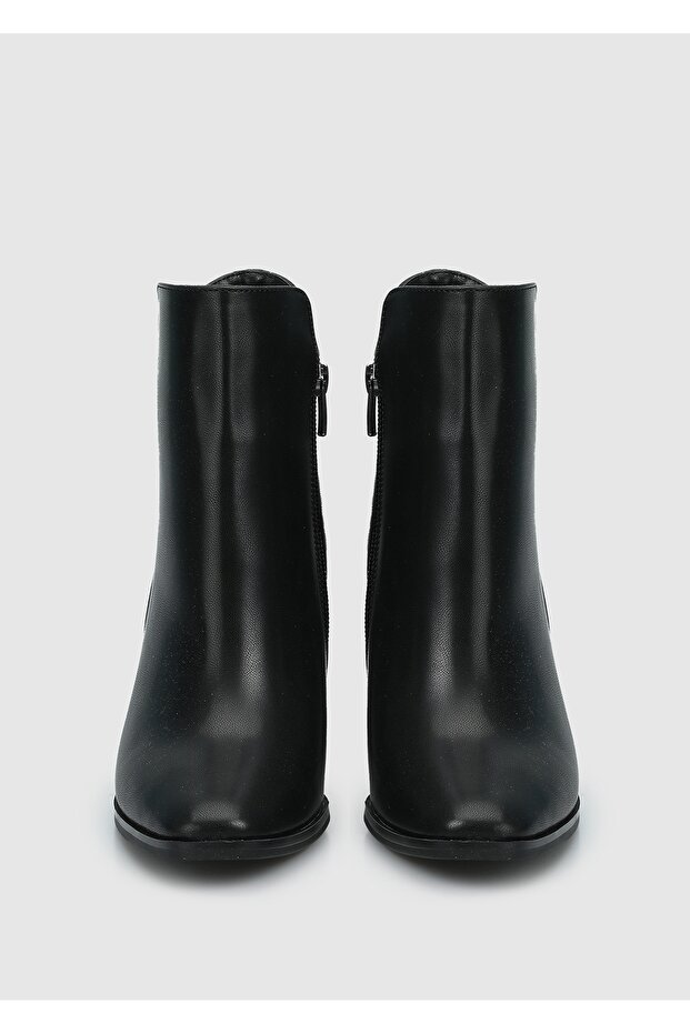 Siyah Kadın Bot - 3