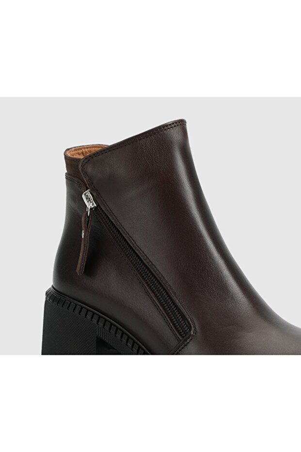 Kahve Deri Kadın Bot - 5