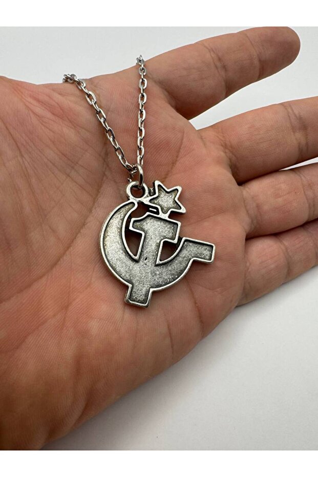 Ancient Unisex Necklace with Sickle and Hammer Figure – Symbol of Strength, Labor and Unity - 2