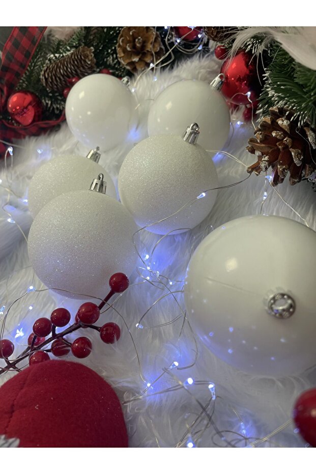 Коледна украса - Бяло - 17
