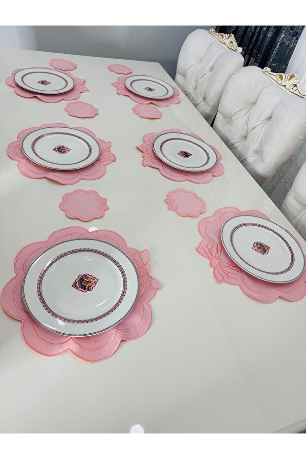 12 Pieces First Quality Linen Ribbon Pattern Embroidered American Serviette and Presentation Napkin