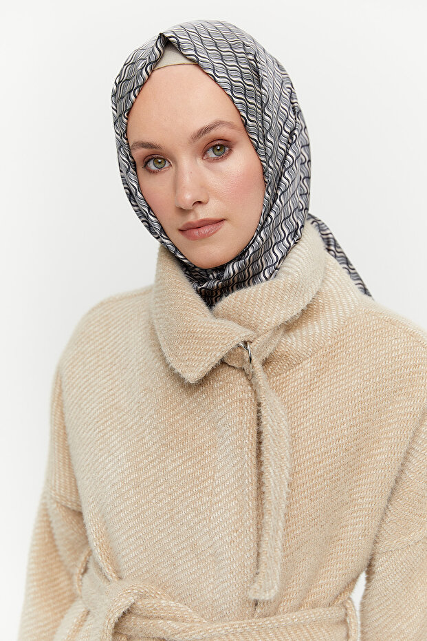 Mendil Yakalı Düğmeli Manto - 4