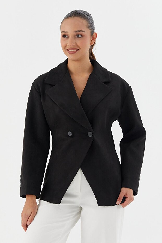 سترة من جلد الغزال بصف أزرار واحد باللون الأسود