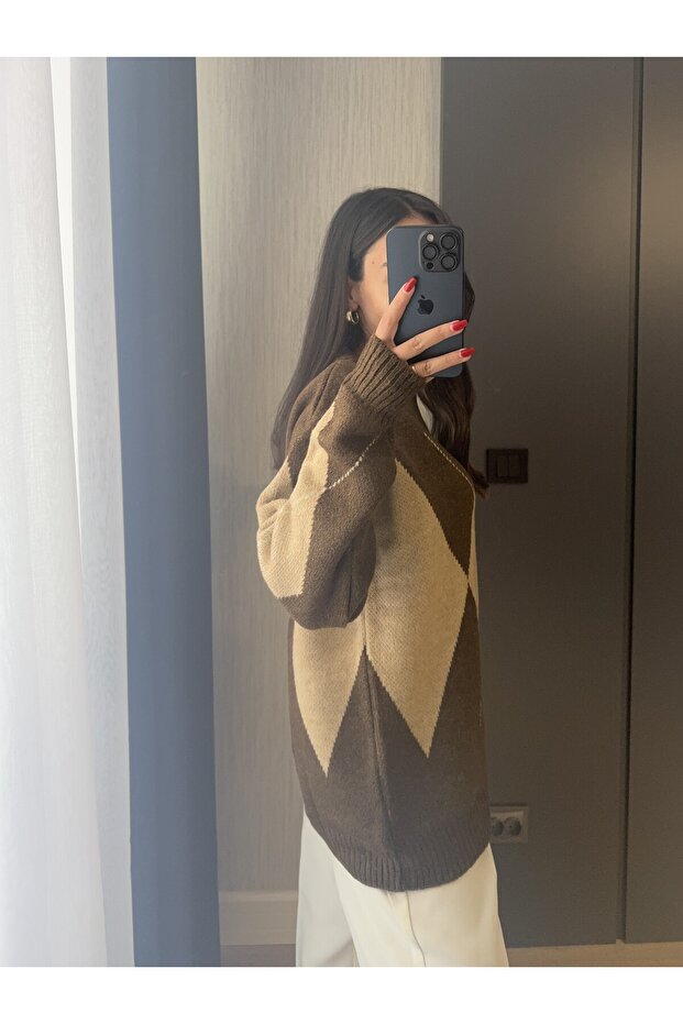 سترة منقوشة بالألماس - 3