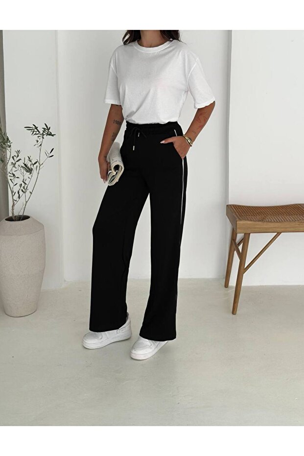 Women's Arab-Style Tracksuit