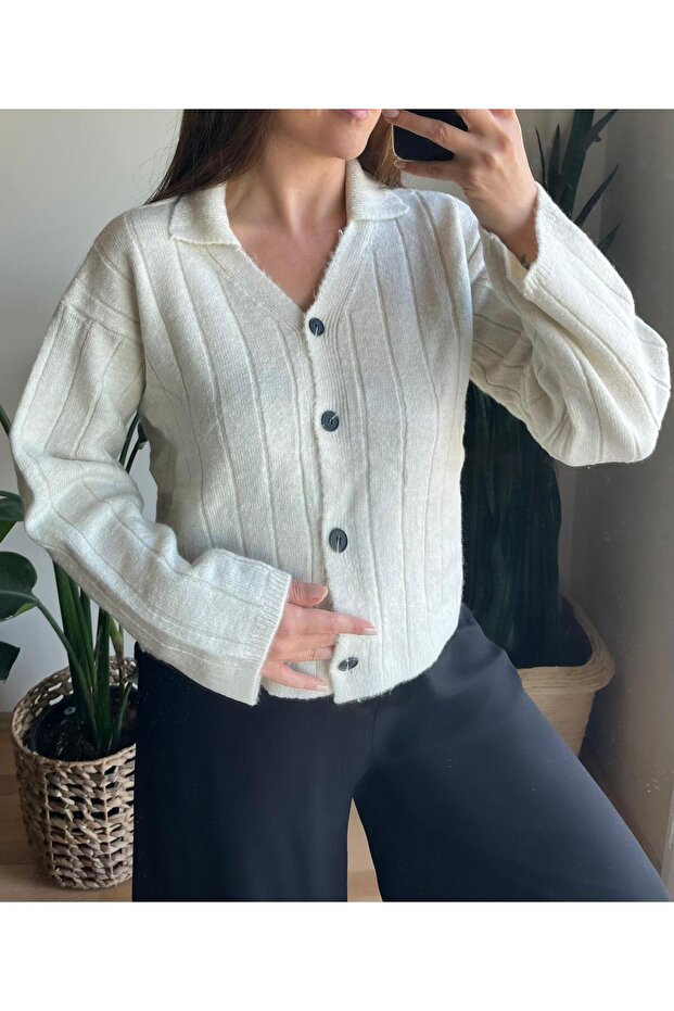 DÜĞMELİ V KAZAK HIRKA - 1