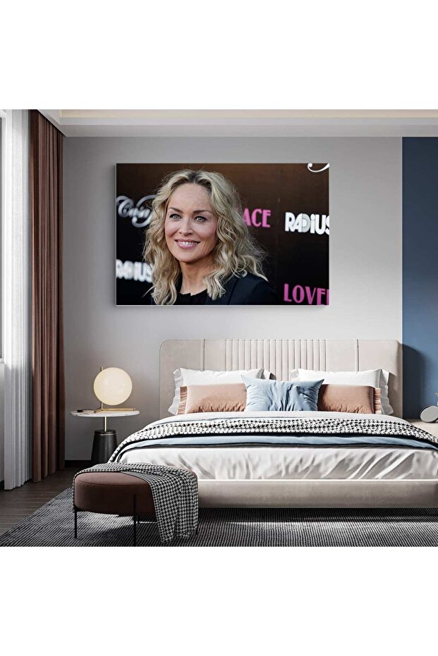 Sharon Stone actress, code 2419 - 6