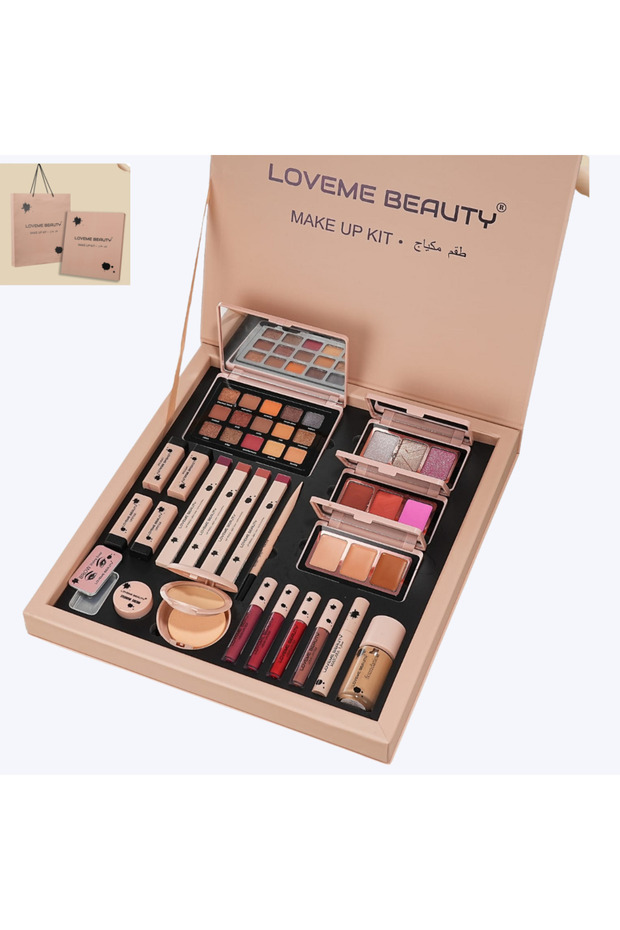 Makeup Box - A luxurious, complete makeup set, a collection of 29 different and distinctive pieces