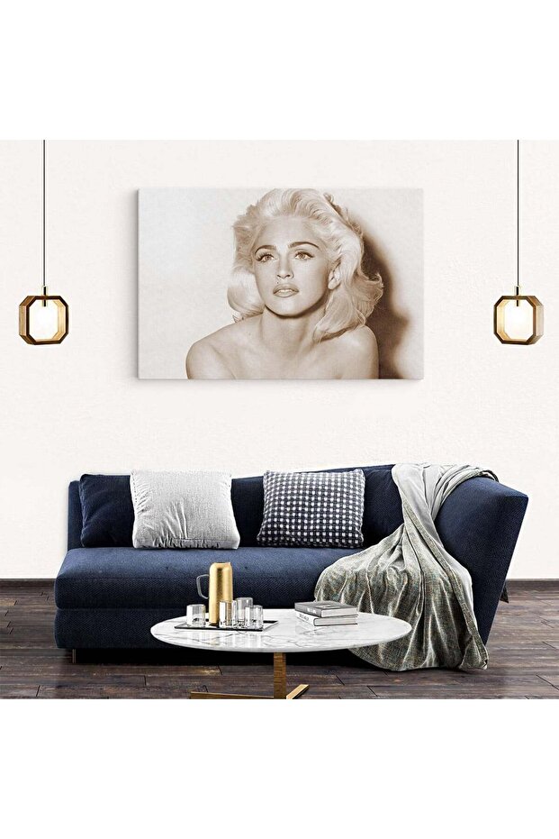 Madonna the singer, code 2336 - 3