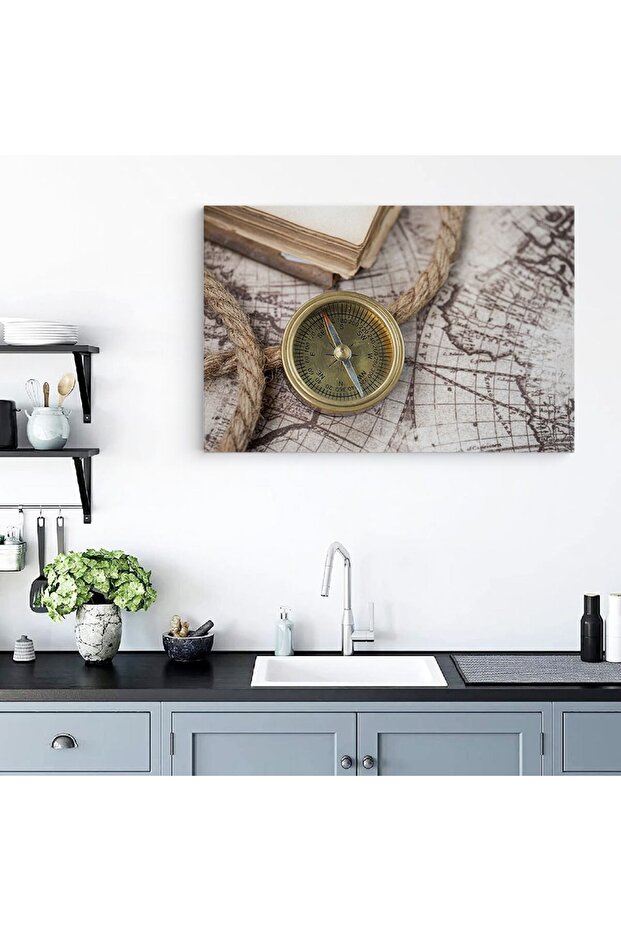 compass with old map, brown, gold, code 1099 - 3