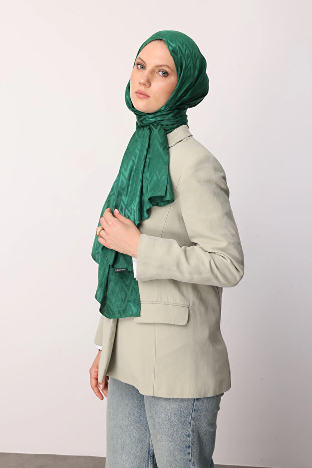 Tile Pattern Shiny Jacquard Shawl - 2