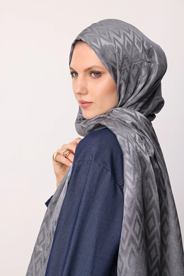 Tile Pattern Shiny Jacquard Shawl - 8