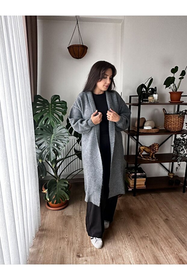Uzun Örme Hırka - 1