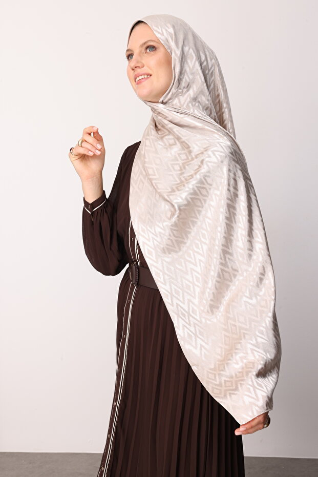 Tile Pattern Shiny Jacquard Shawl - 5