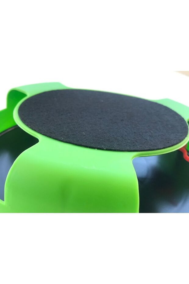Catch the Mouse Cat Toy – Rotating Mechanism and Scratching Pad - 4