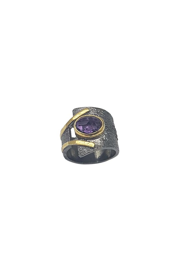 Black & Gold Ring with Amethyst 003