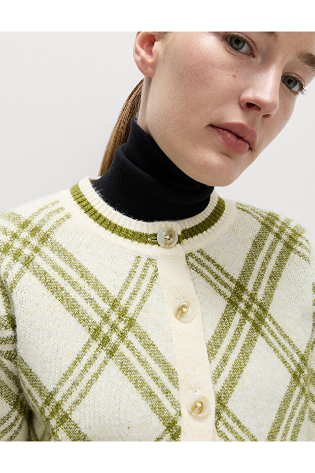 Yün Karışımlı Ekose Desenli Yuvarlak Yaka Hırka - 3