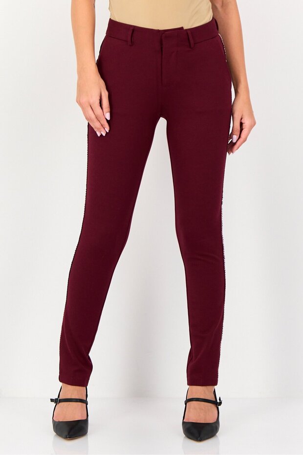 Women Cigarette Fit Solid Straight Leg Pants, Maroon