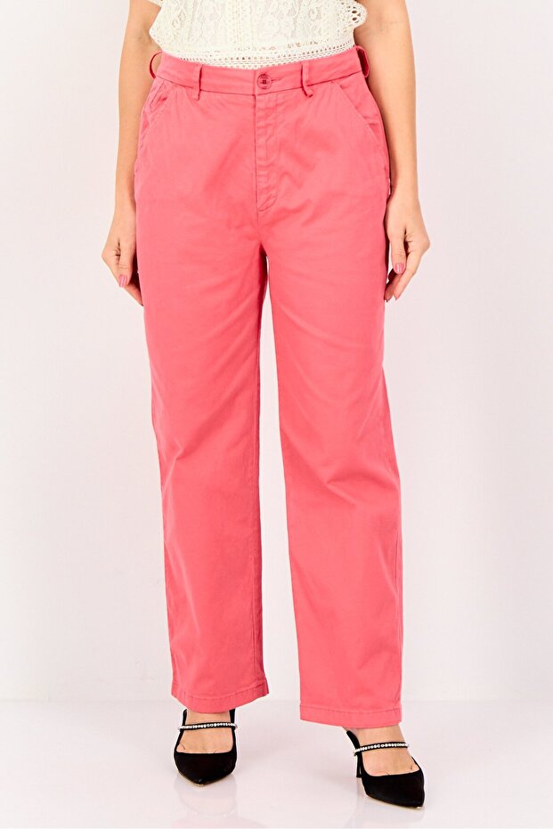 Women Cropped Fit Solid Chino Pants, Pink