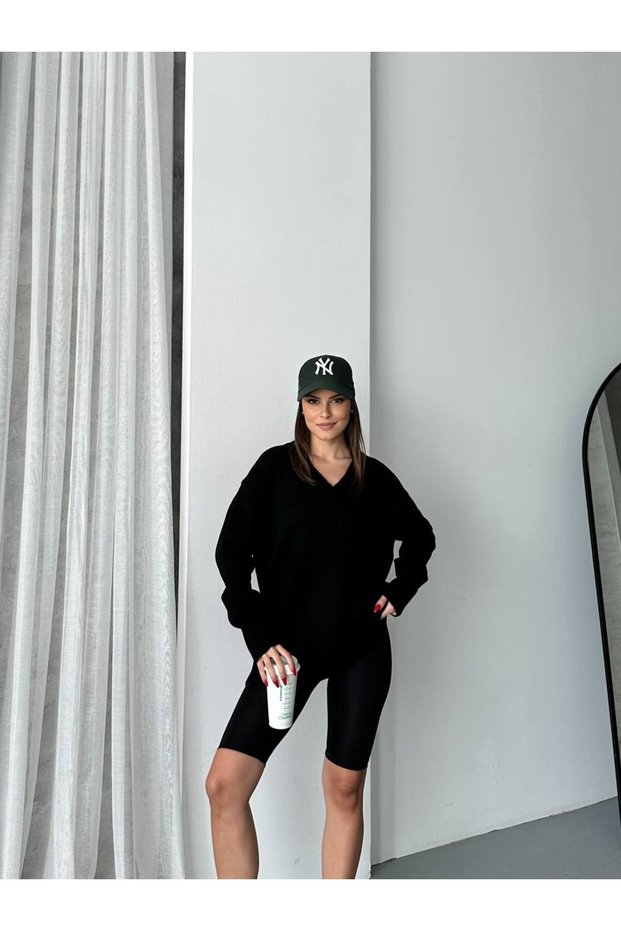 Women's V-Neck Oversize Knitwear Sweater