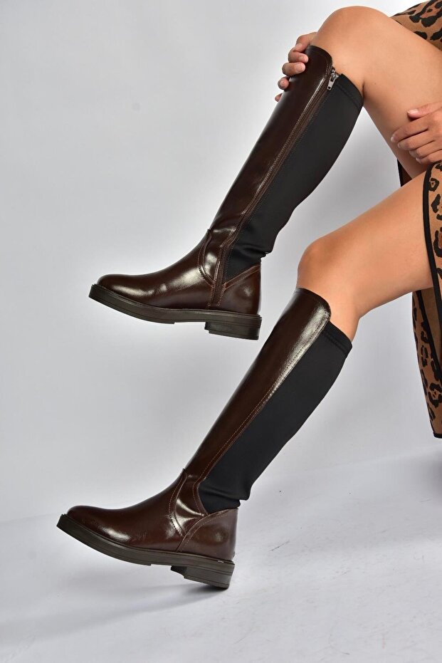 V312212360 Brown Rustic Women's Boots with Rubber Detail on the Back