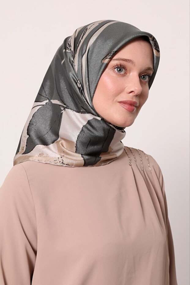 وشاح كريستالي لامع بنمط فرشاة الأوراق التجريدي - 1