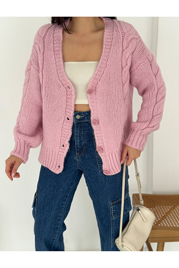 كارديجان ناعم للغاية بأربعة أزرار وياقة على شكل حرف V - 7