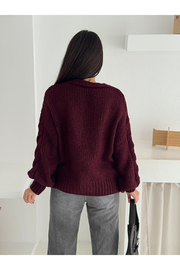 كارديجان ناعم للغاية بأربعة أزرار وياقة على شكل حرف V - 5