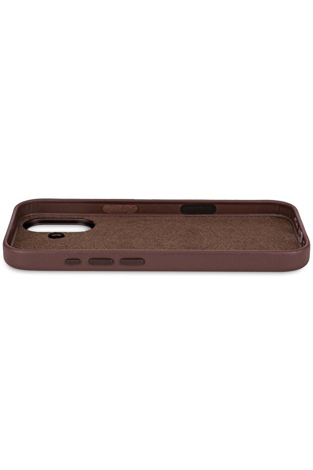 DECODED protective case for iPhone 17, Leather, Brown - 4